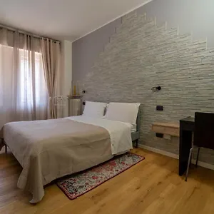 https://aurelia-rooms.hotelinveneto.com